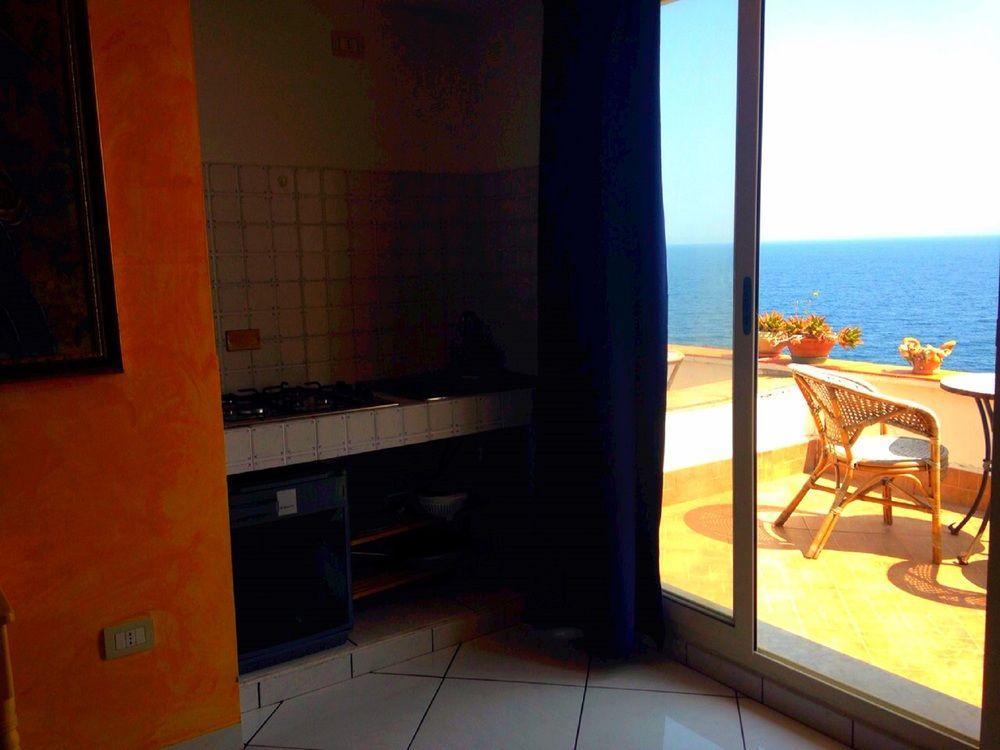 Casa Sul Mare Bed & Breakfast Catania Exterior photo