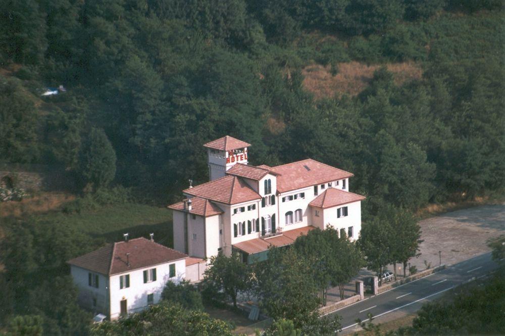 Albergo Ristorante Turchino Campo Ligure Exterior photo