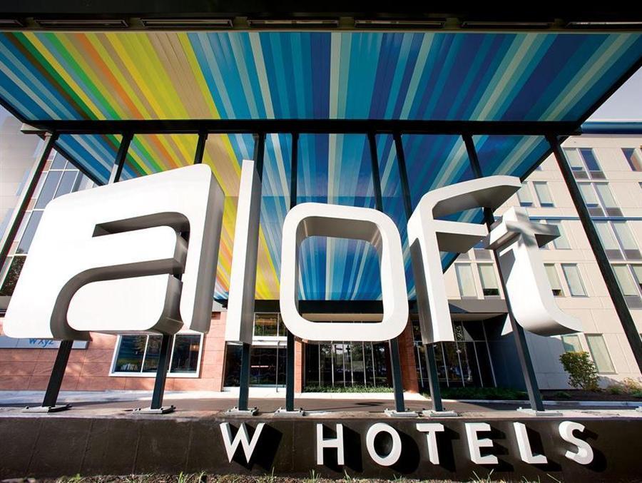 Aloft Philadelphia Airport Hotel Exterior photo