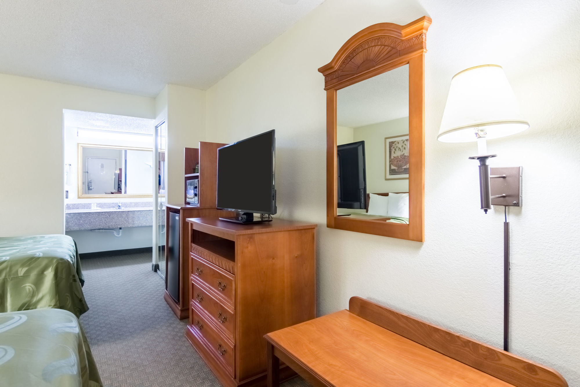 Quality Inn And Suites Alma Room photo