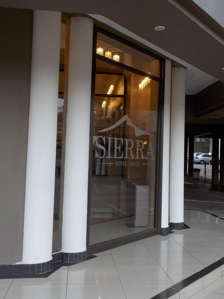 Sierra Square Hotel Randburg Exterior photo