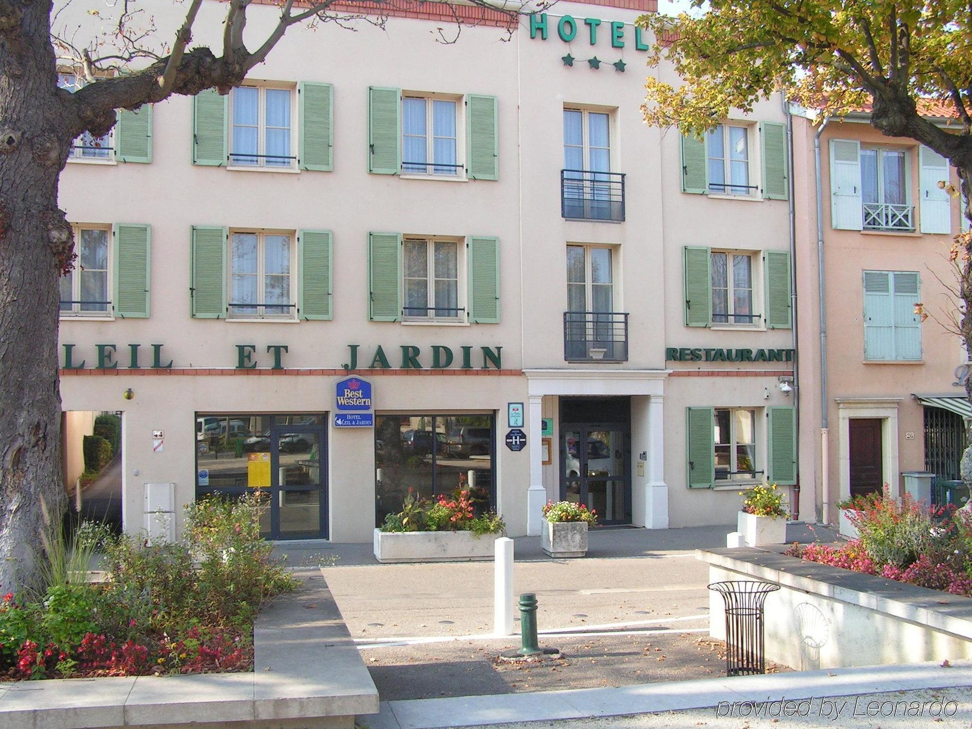 Soleil Et Jardin Hotel Solaize Exterior photo