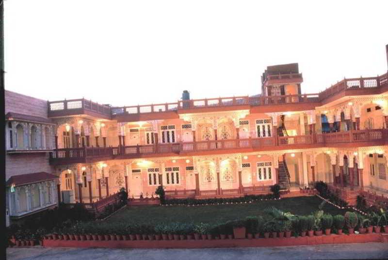 Jaipur Darbar Hotel Exterior photo