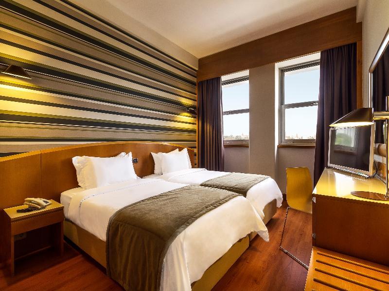 Hf Fenix Lisboa Hotel Room photo
