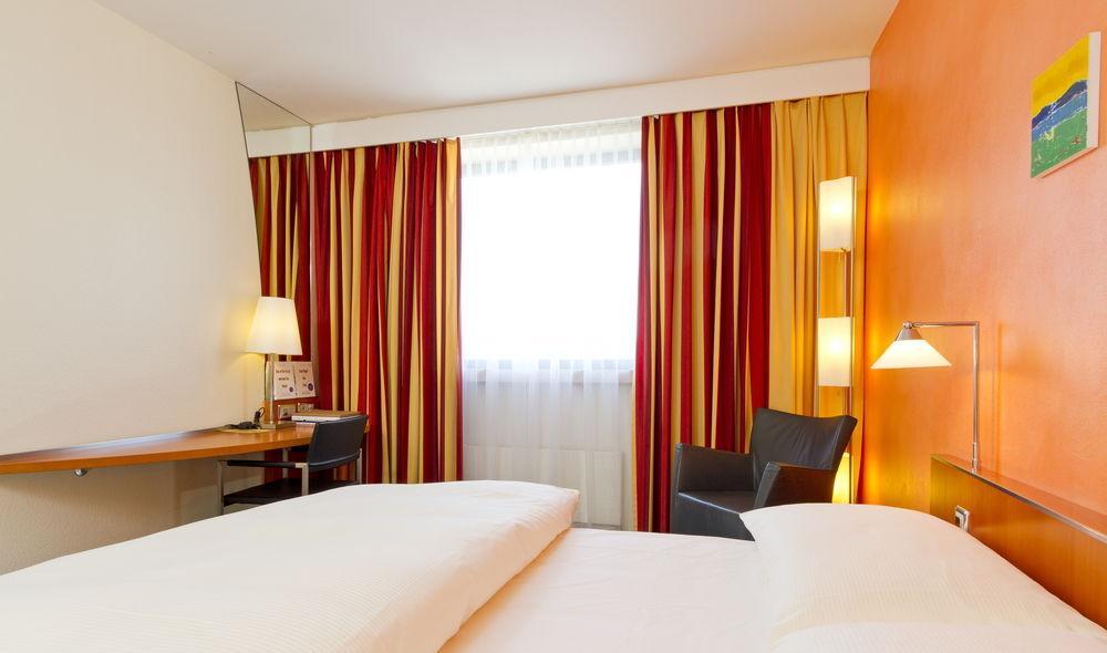 Hotel Metropol Basel Room photo