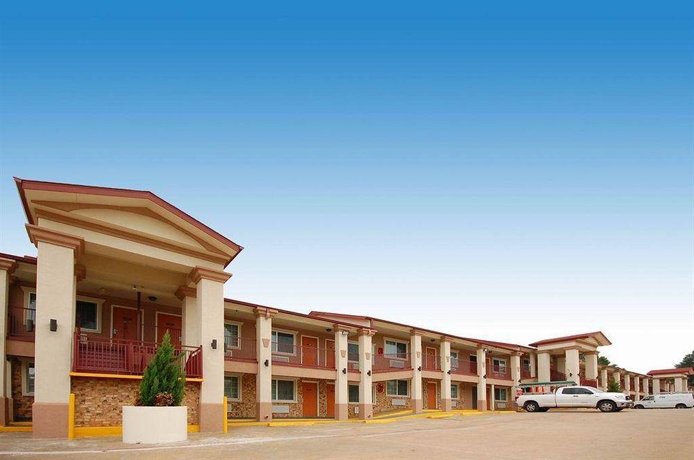 Best Western Palestine Inn Exterior photo