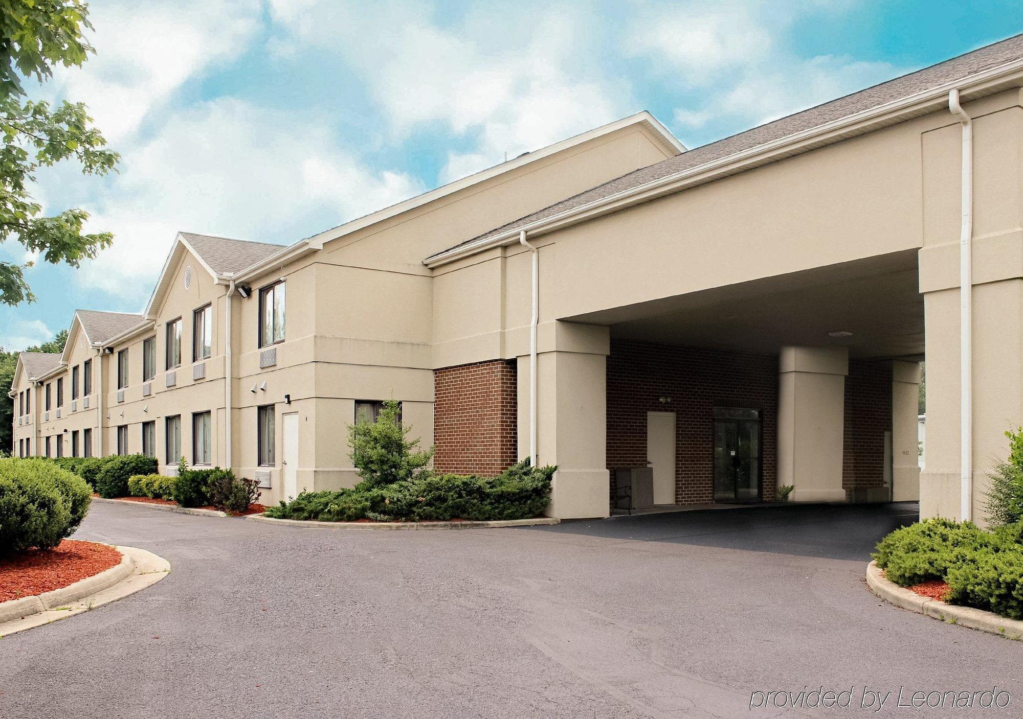 Quality Inn Warsaw Near Rappahannock River Exterior photo