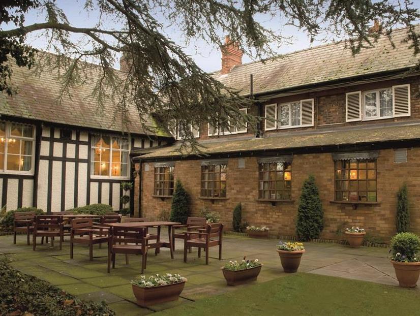 The Lymm Hotel Exterior photo