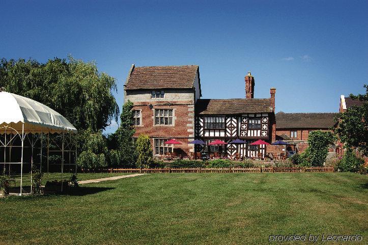 Albright Hussey Manor Hotel Shrewsbury Exterior photo