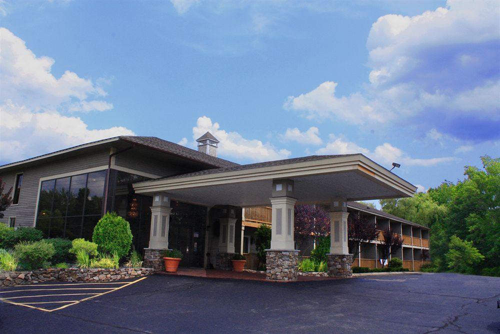 Hampton Falls Inn Exterior photo