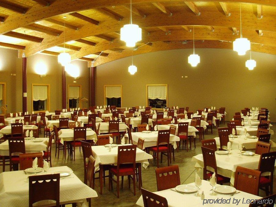 Hotel Sierra De Atapuerca Santovenia De Oca Restaurant photo