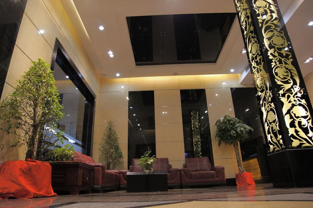 Champs Ely See Hotel III Phnom Penh Exterior photo