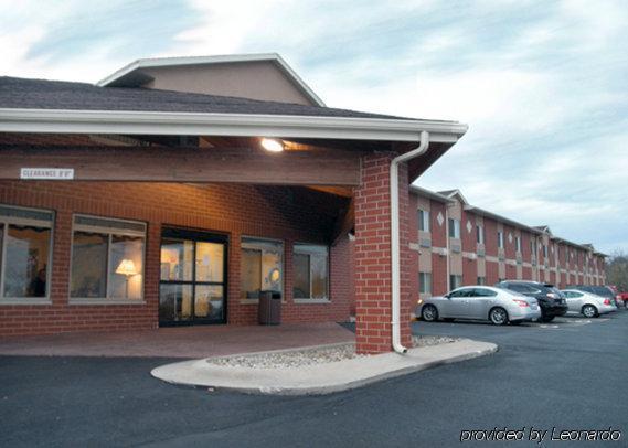 Best Western Geneseo Inn Exterior photo