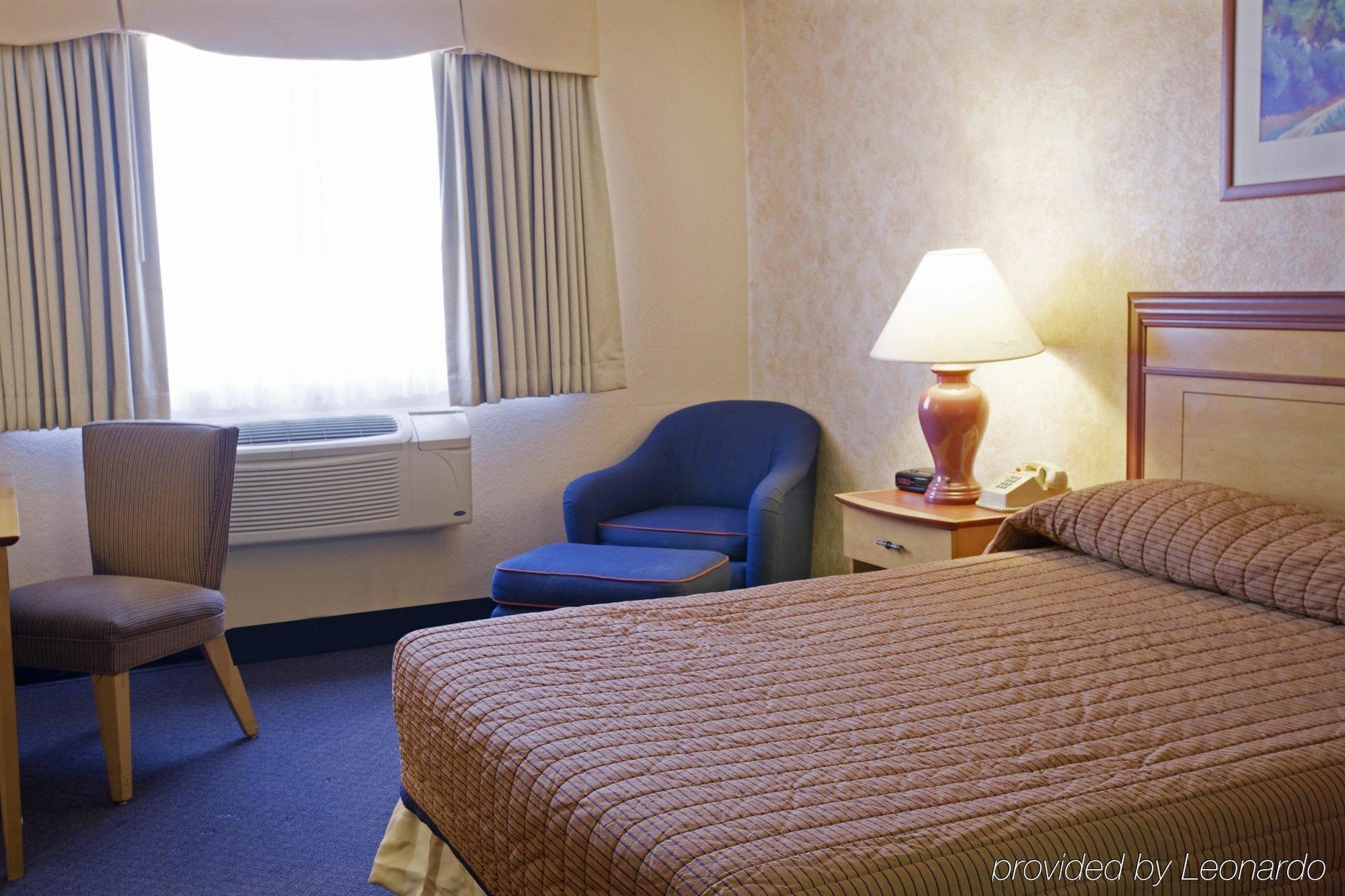 Surestay Plus Hotel By Best Western Hayward Room photo