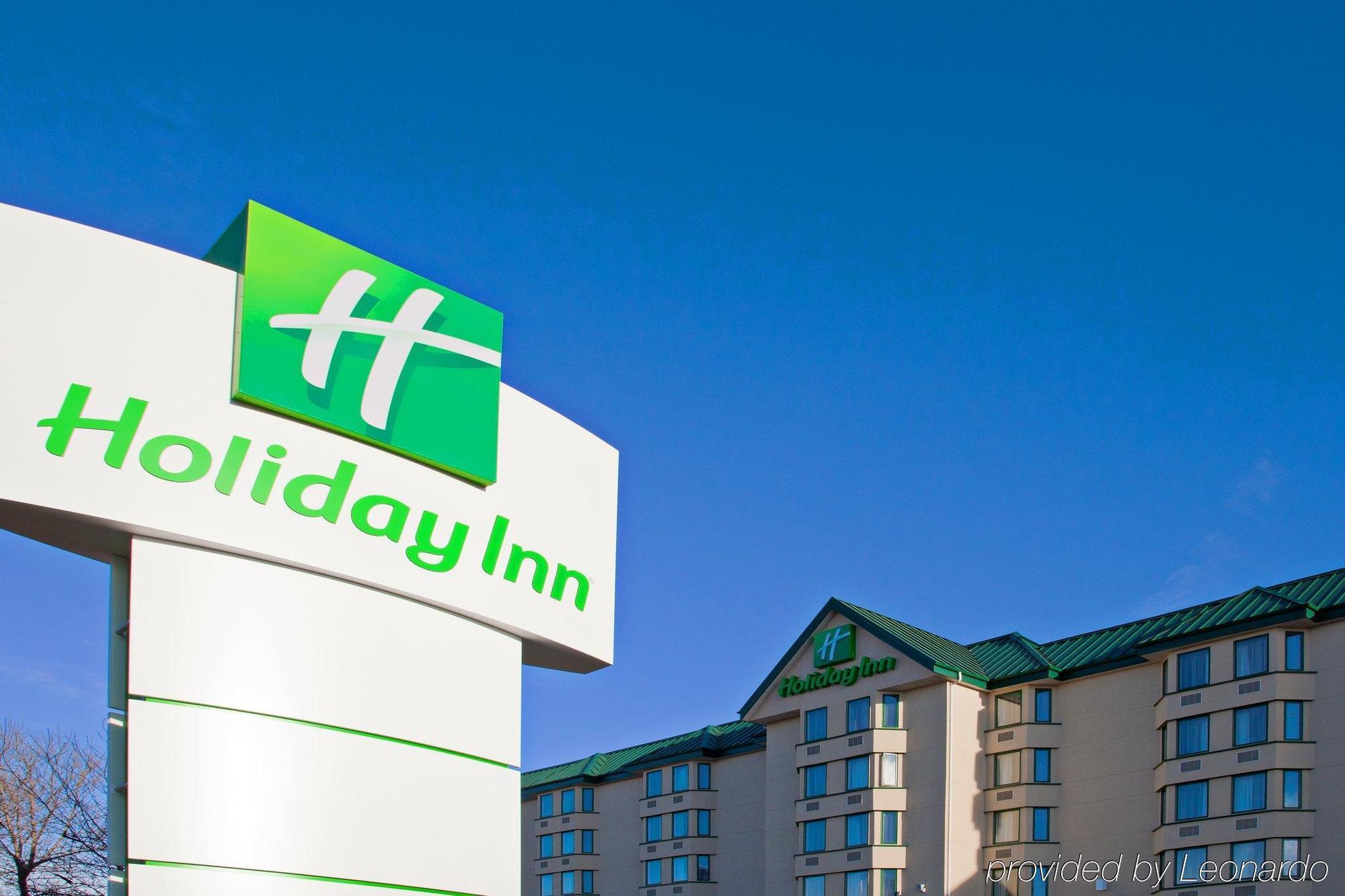 Holiday Inn Conference Centre Edmonton South, An Ihg Hotel Exterior photo