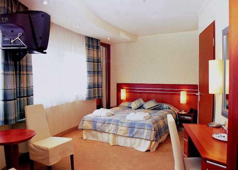 Hotel Nadmorski Gdynia Room photo