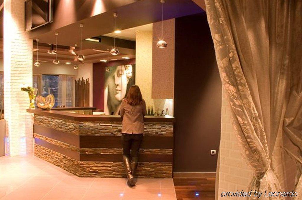 Hotel Diadem Omis Interior photo