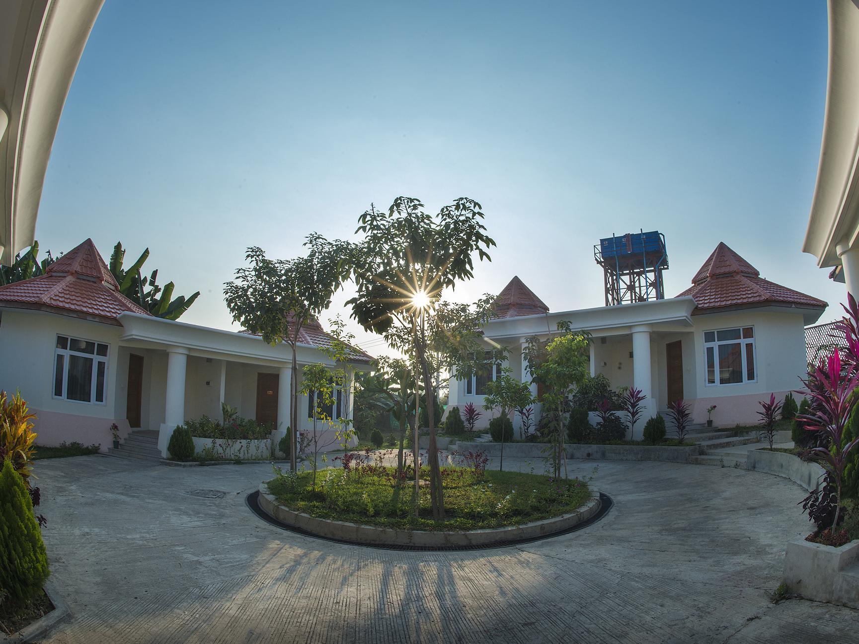 Imperial Jade Hotel Naypyidaw Exterior photo