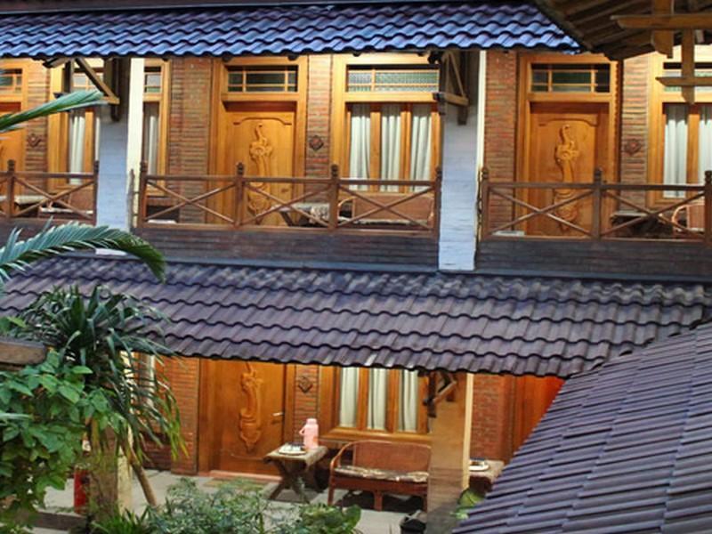 Ary'S Hotel By Cocotel Yogyakarta Exterior photo