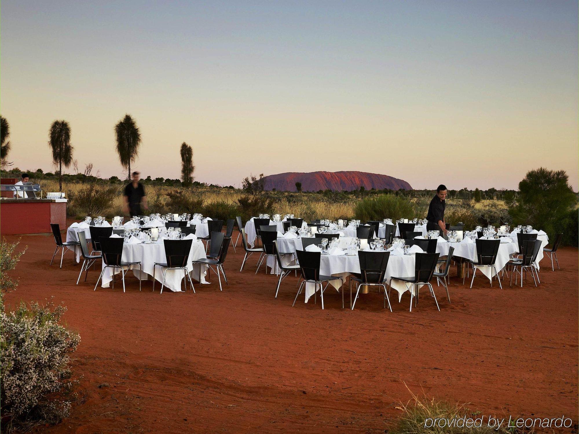 Outback Hotel Ayers Rock Exterior photo