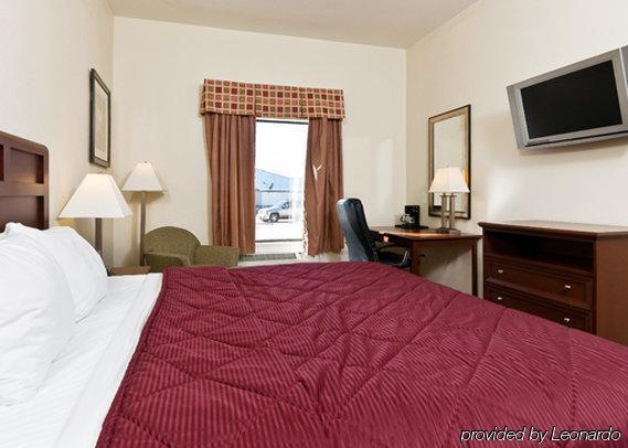 Econo Lodge Eutaw Room photo