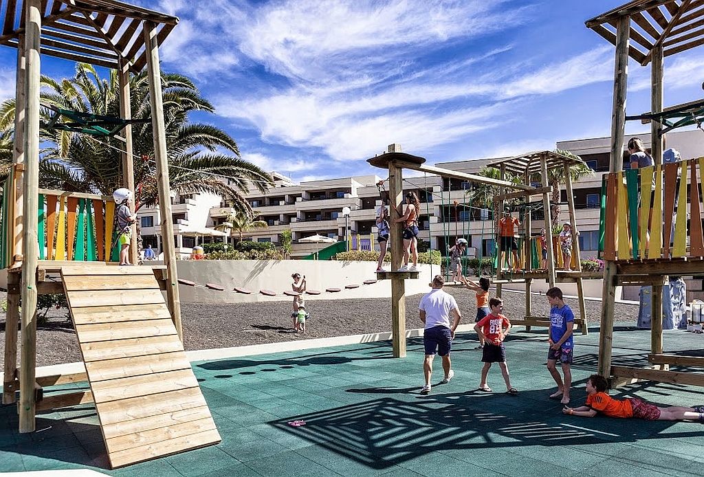 Occidental Lanzarote Mar Hotel Costa Teguise Exterior photo