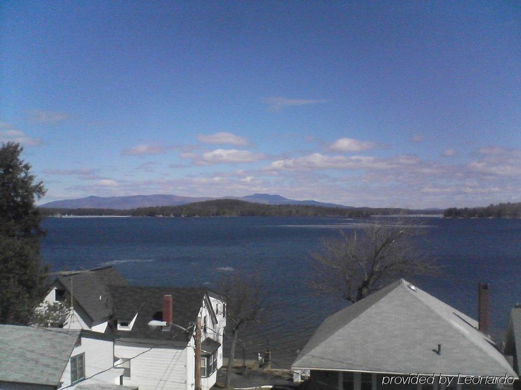 Lakeside Getaway Apartment Weirs Beach Exterior photo