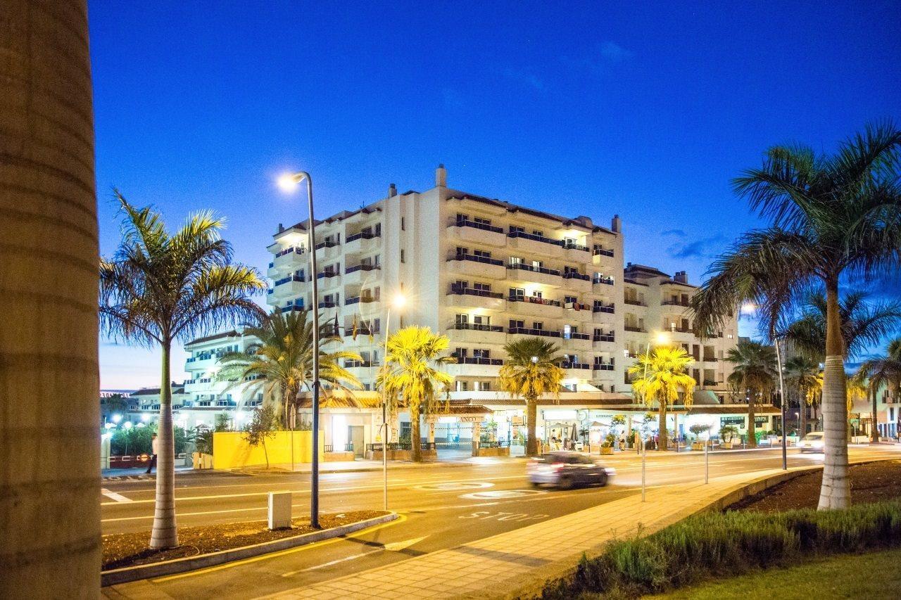 Apartamentos Oro Blanco Playa de las Americas  Exterior photo