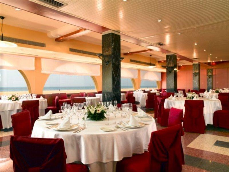 Hotel Playafels Castelldefels Restaurant photo