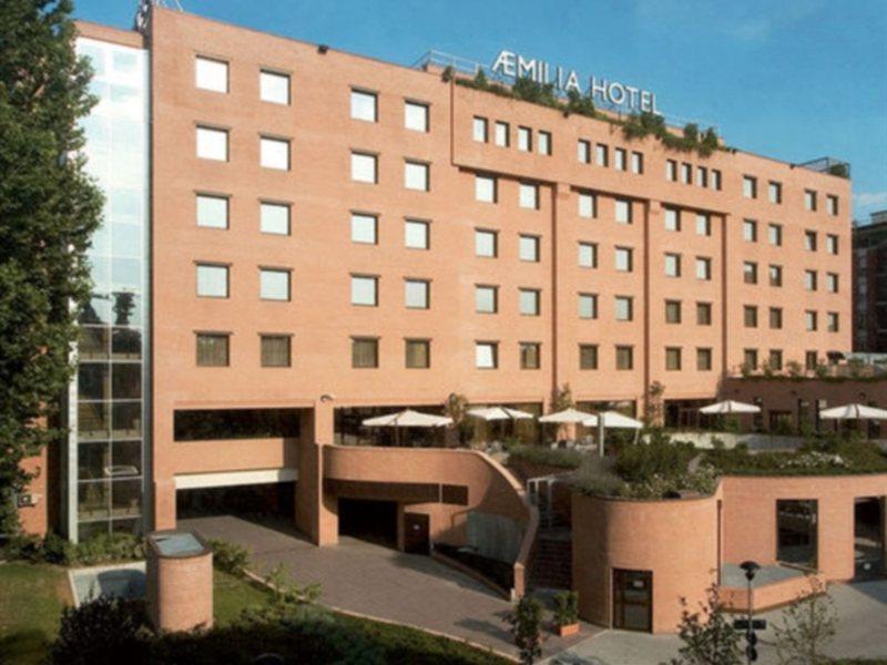 Aemilia Hotel Bologna Exterior photo