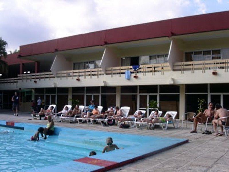 Pinar Del Rio Hotel Exterior photo