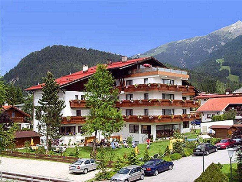 Hotel Schonegg Seefeld in Tirol Exterior photo