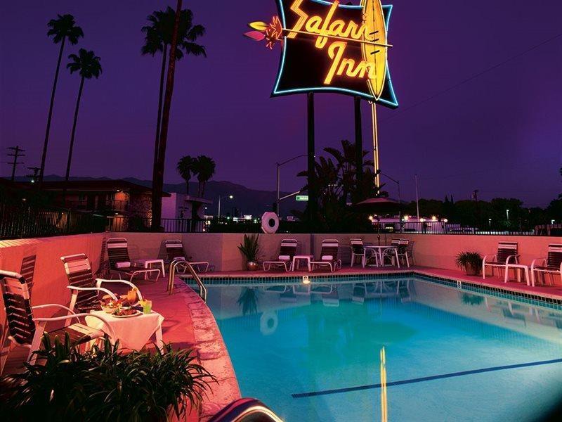 Safari Inn, A Coast Hotel Burbank Exterior photo