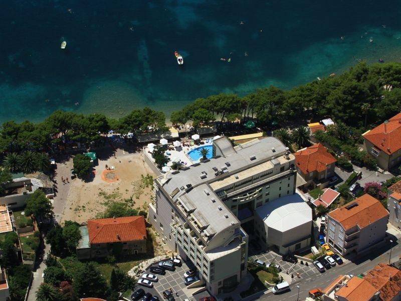 Hotel Park Makarska Exterior photo