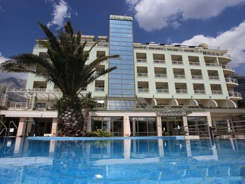 Hotel Park Makarska Exterior photo