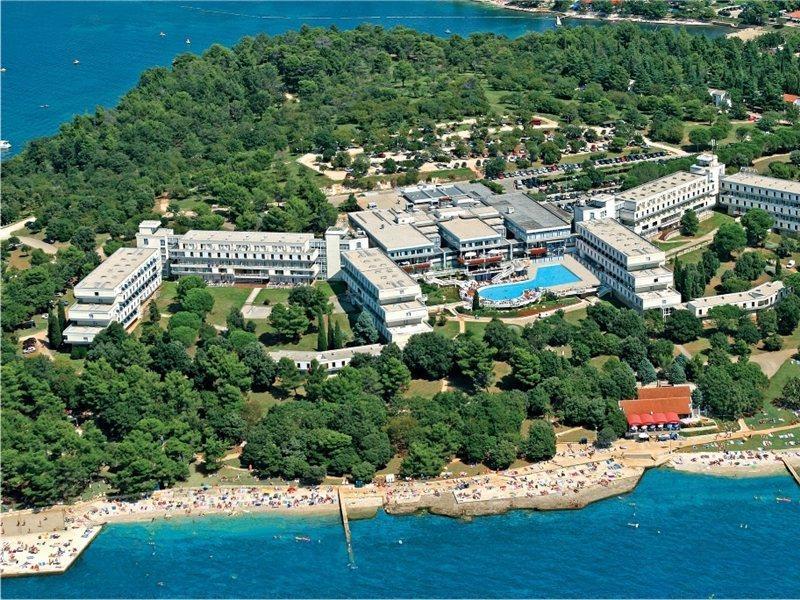 Hotel Delfin Plava Laguna Porec Exterior photo