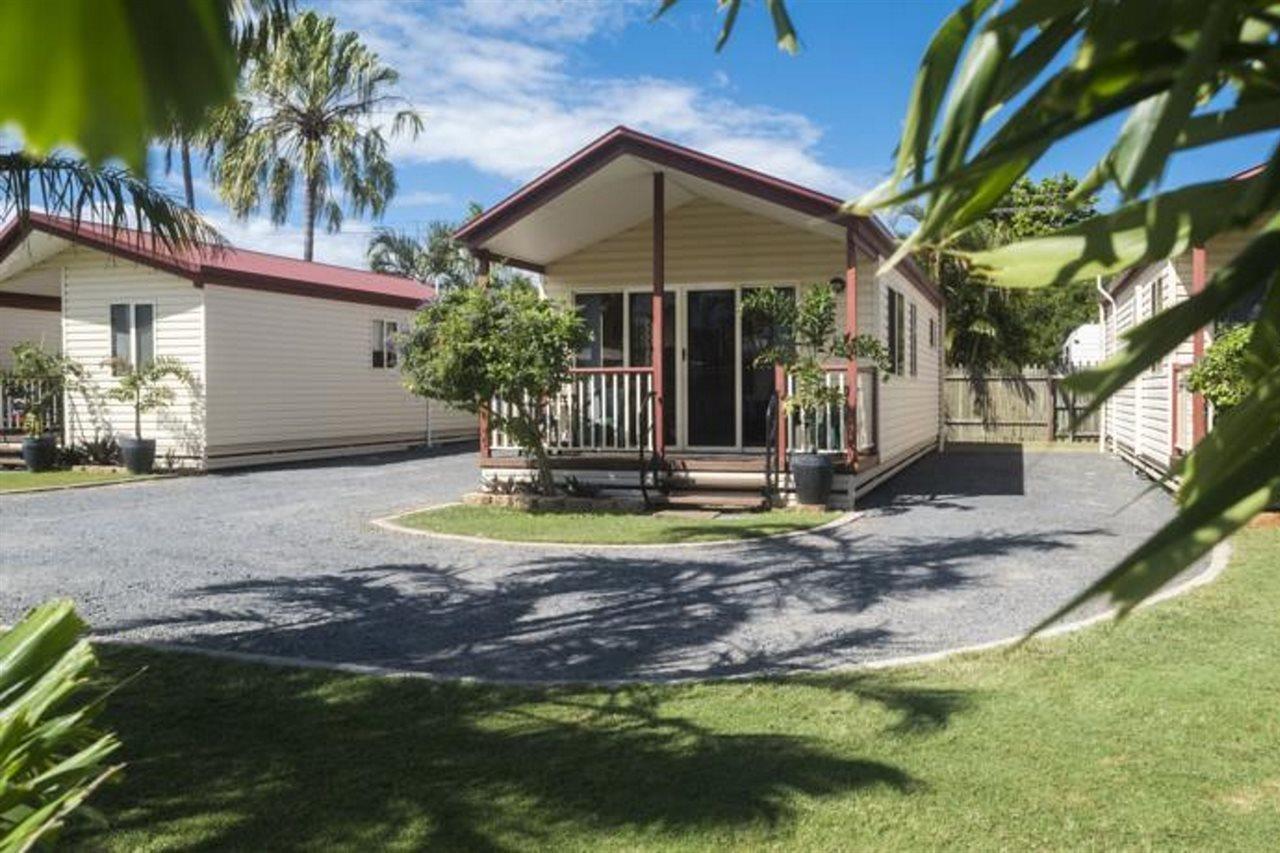 Palms Caravan Park Hervey Bay Exterior photo