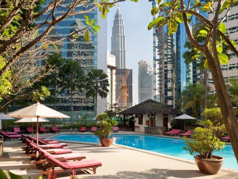 Crowne Plaza Mutiara Hotel Kuala Lumpur Exterior photo