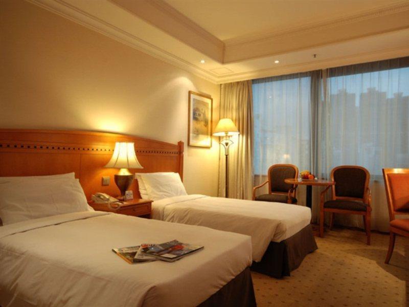 Best Western Plus Hotel Hong Kong Exterior photo