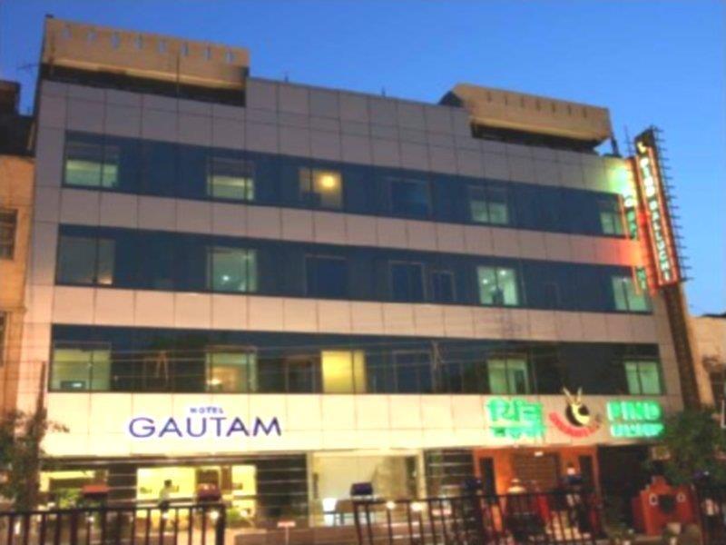 Hotel Gautam Deluxe New Delhi Exterior photo