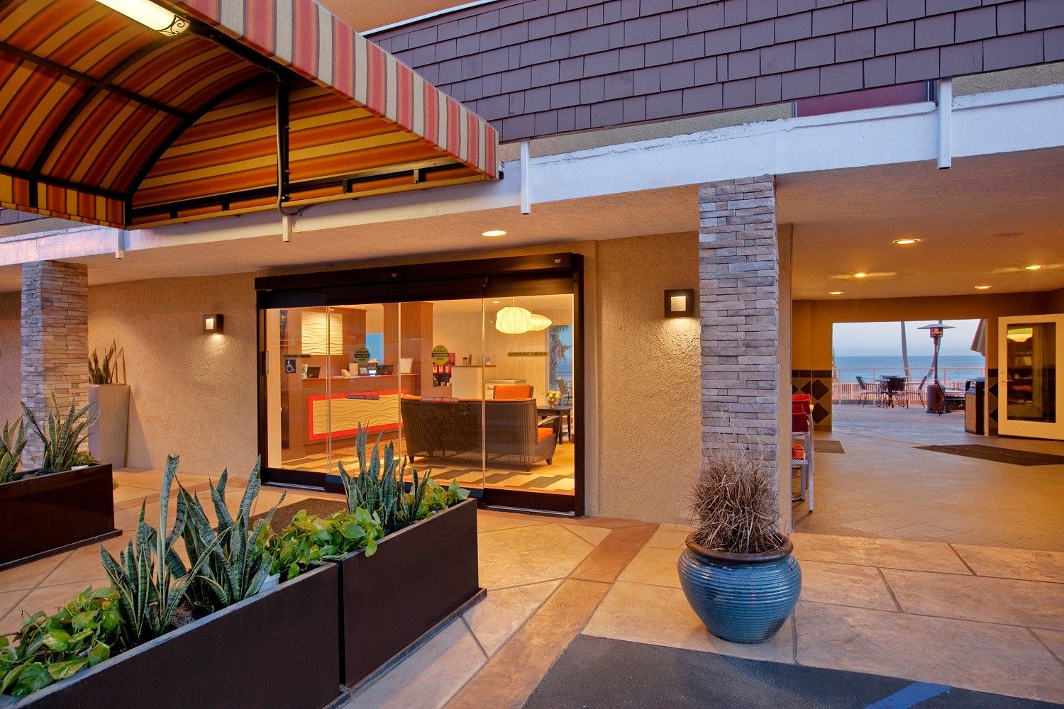 Seacrest Oceanfront Hotel Pismo Beach Exterior photo