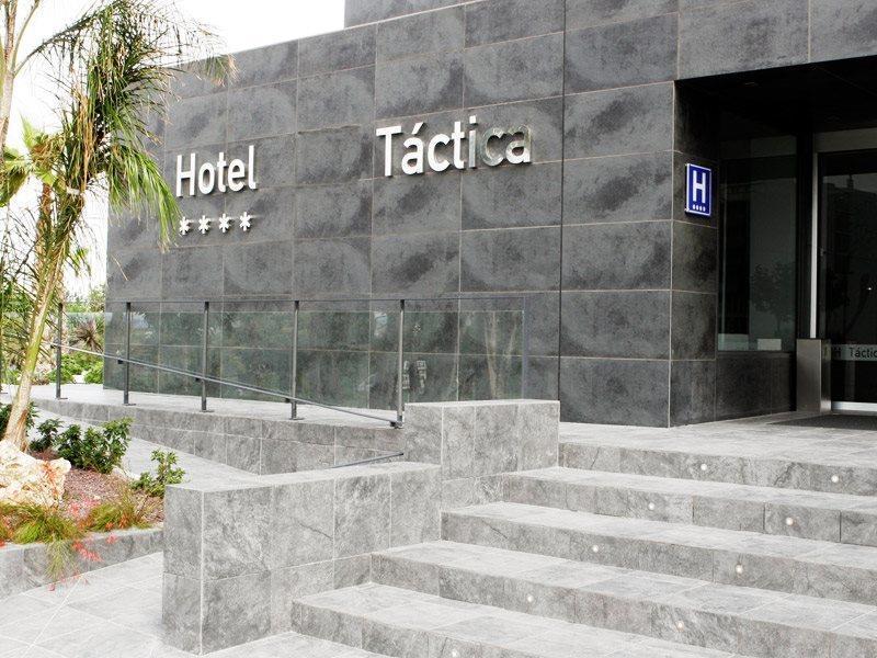 Azz Valencia Tactica Hotel Paterna Exterior photo