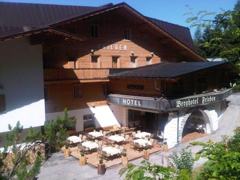 Frieden Das Alpine Panorama Hotel Hochpillberg Exterior photo