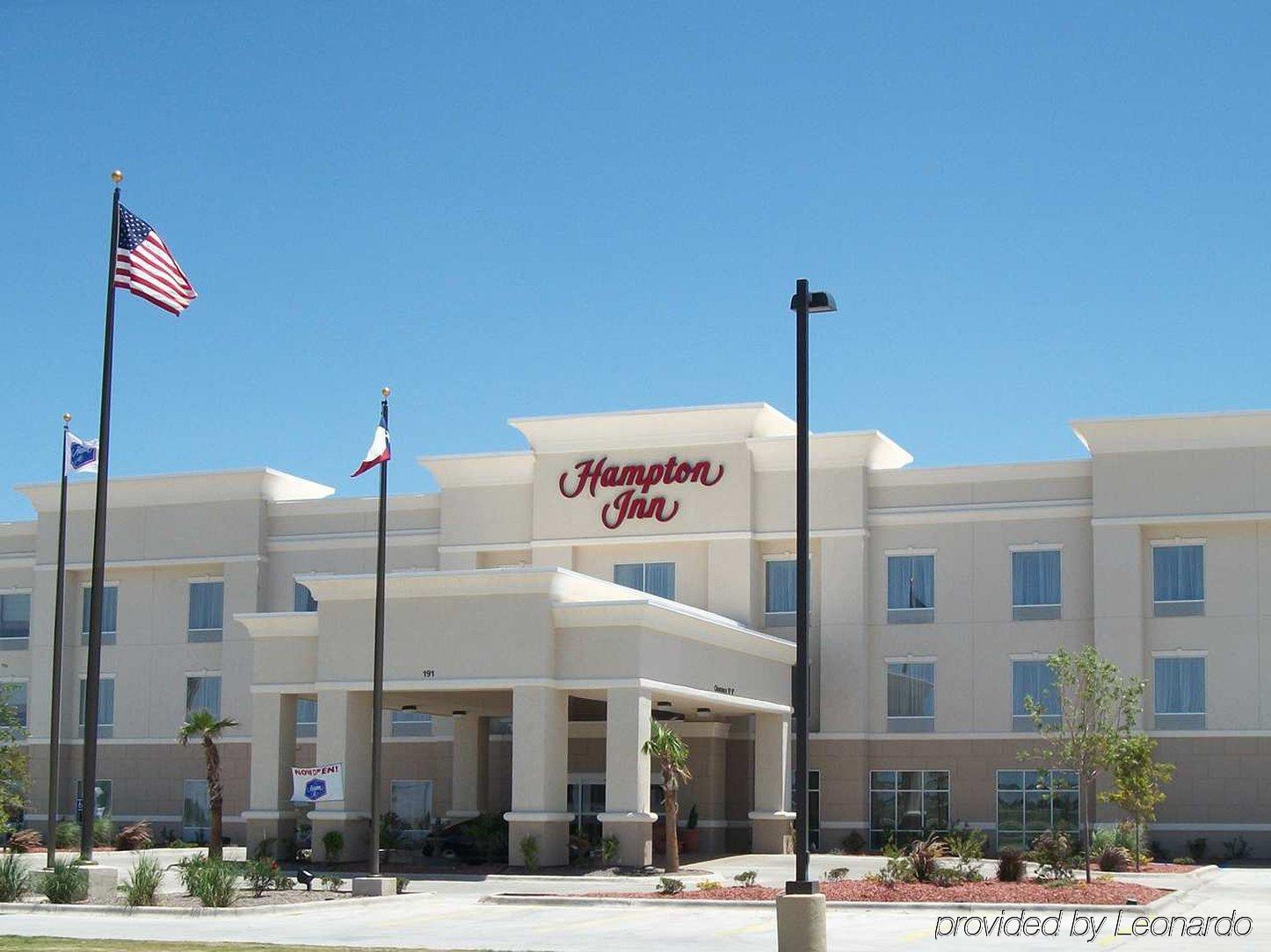 Hampton Inn Pecos Exterior photo