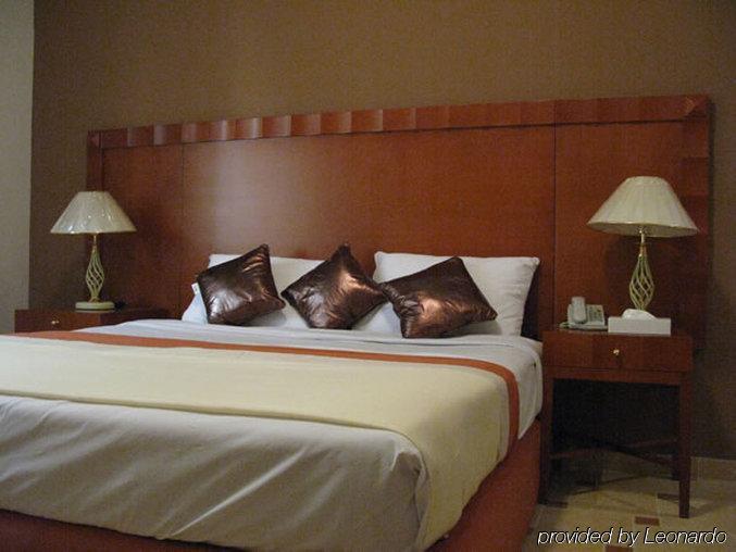 Landmark Suites Jeddah Room photo