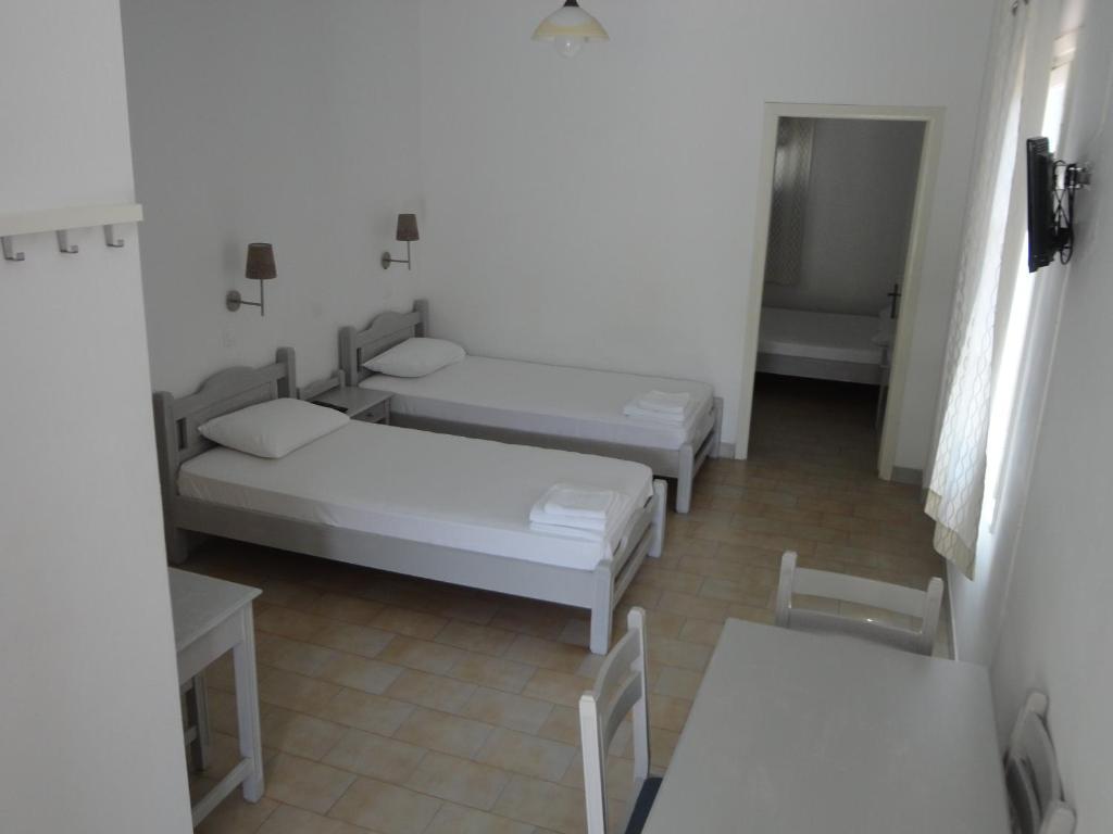 Lianos Hotel Apartments Spetses Town Room photo