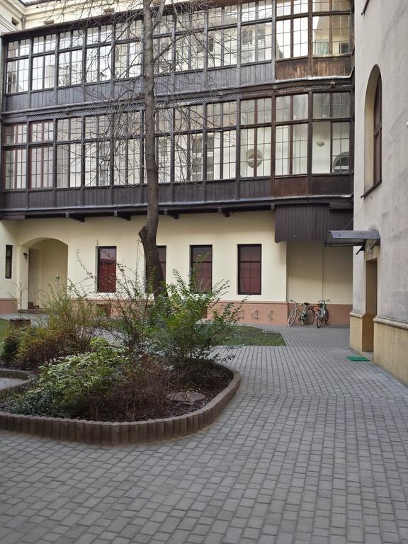 Apartamenty Rentalent Szpitalna 34 Krakow Exterior photo