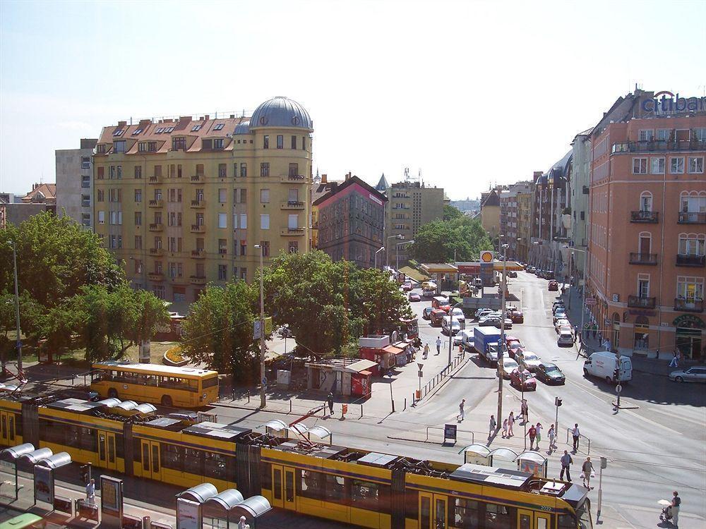 Sunny Riverside Hotel Budapest Exterior photo