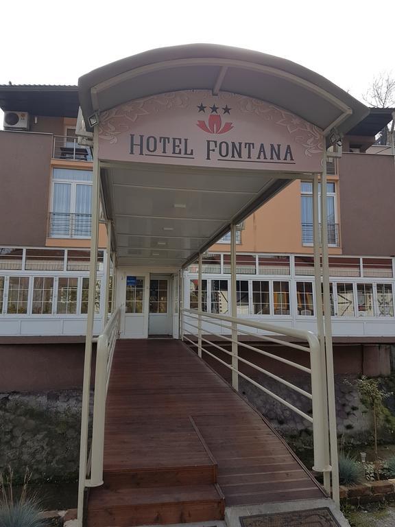 Hotel Fontana Zenica Exterior photo