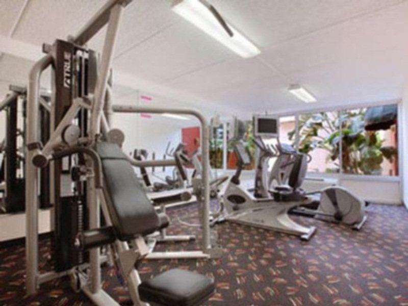 Baymont Inn & Suites Clearwater Facilities photo